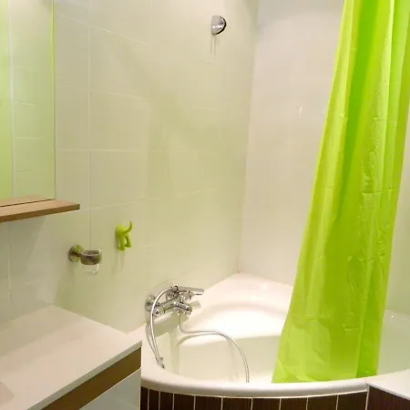 度假居 Maison Familiale Spacieuse A Avec Jardin 120 M² *