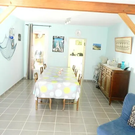 Maison Familiale Spacieuse A Avec Jardin 120 M²