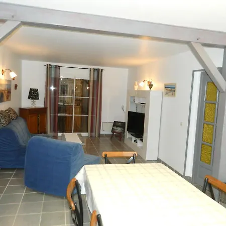 Maison Familiale Spacieuse à Avec Jardin 120 M² Le Verdon-sur-Mer