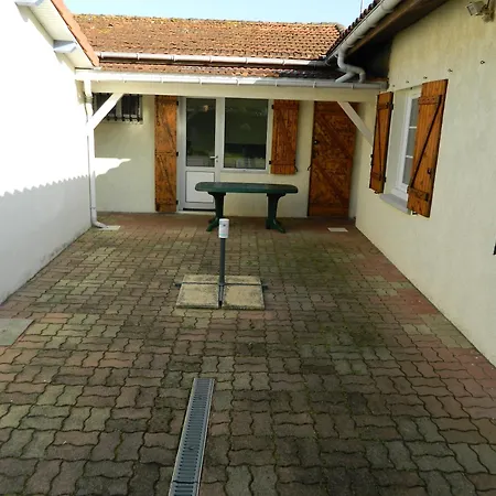 Maison Familiale Spacieuse à Avec Jardin 120 M² Casa de Férias Le Verdon-sur-Mer